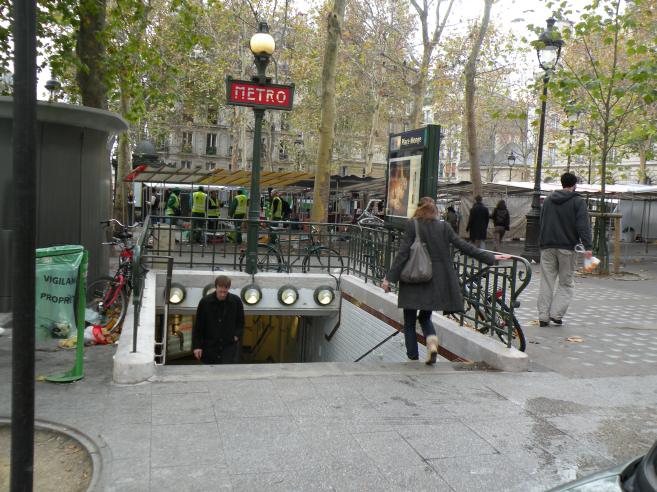  bouche de métro, place Monge
